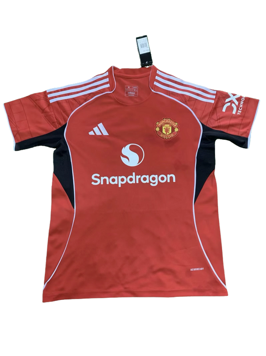 T-Shirt Man United 2025/26