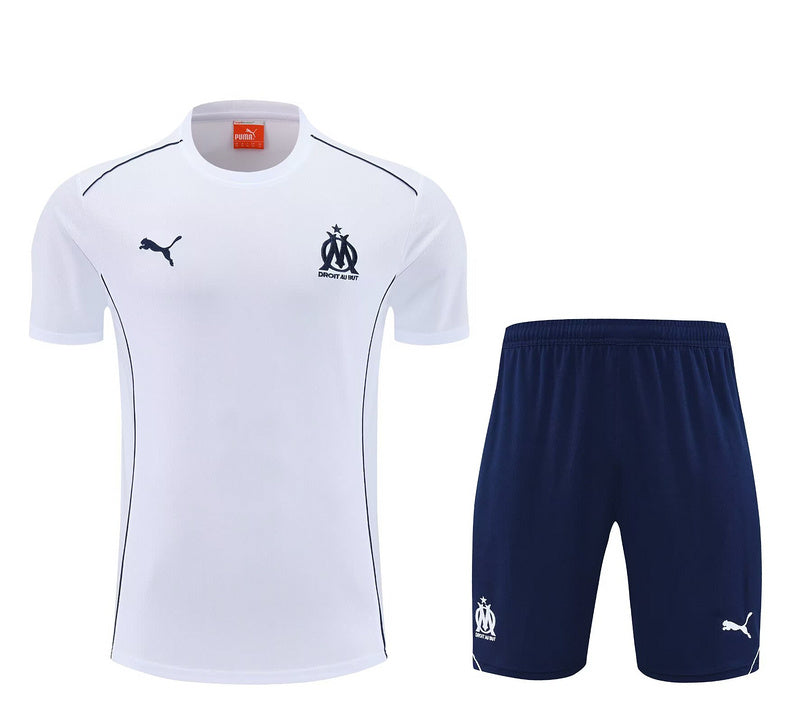 Ensemble T-Shirt et Short OM 2025/26