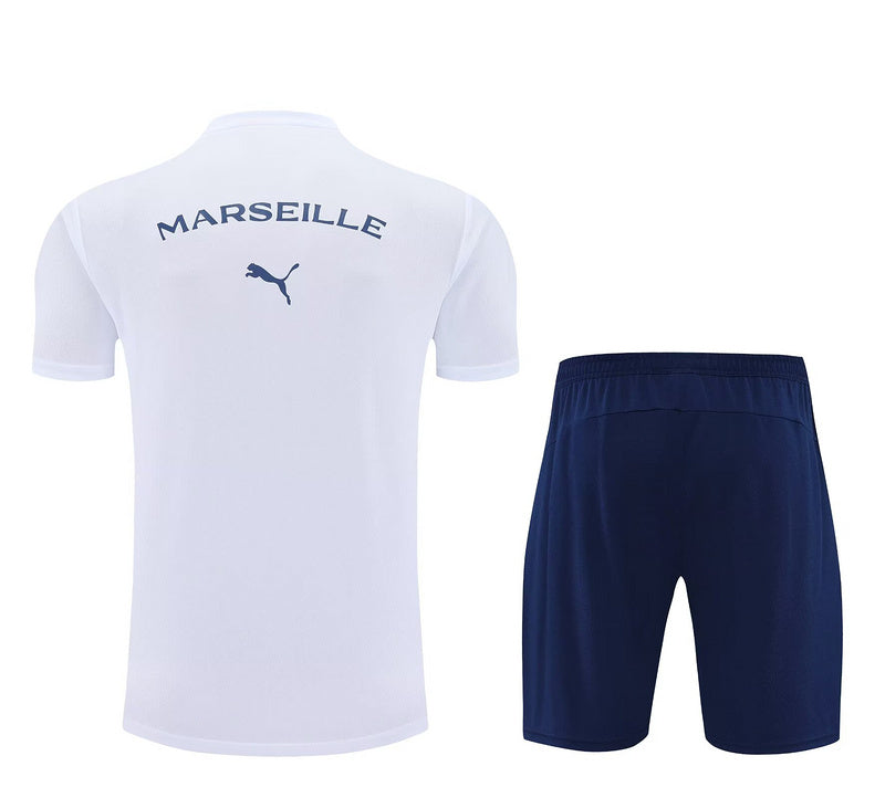 Ensemble T-Shirt et Short OM 2025/26