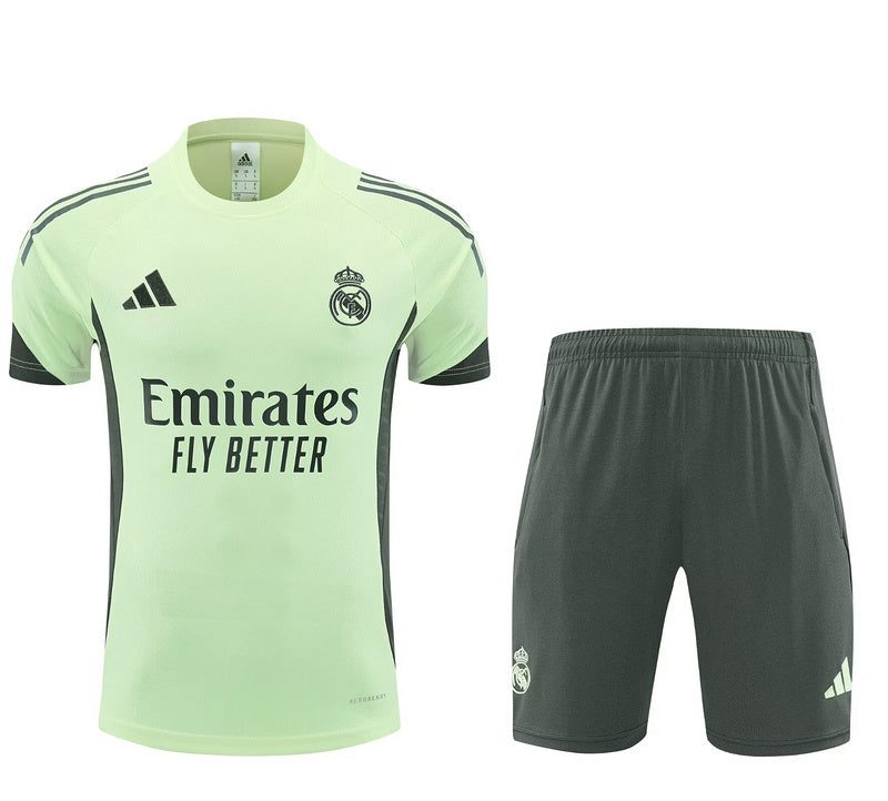Ensemble T-Shirt et Short Real Madrid 2025/26