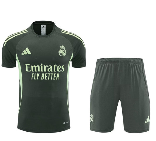 Ensemble T-Shirt et Short Real Madrid 2025/26